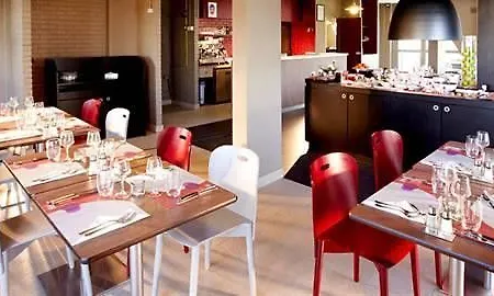 Hotel Campanile 2*